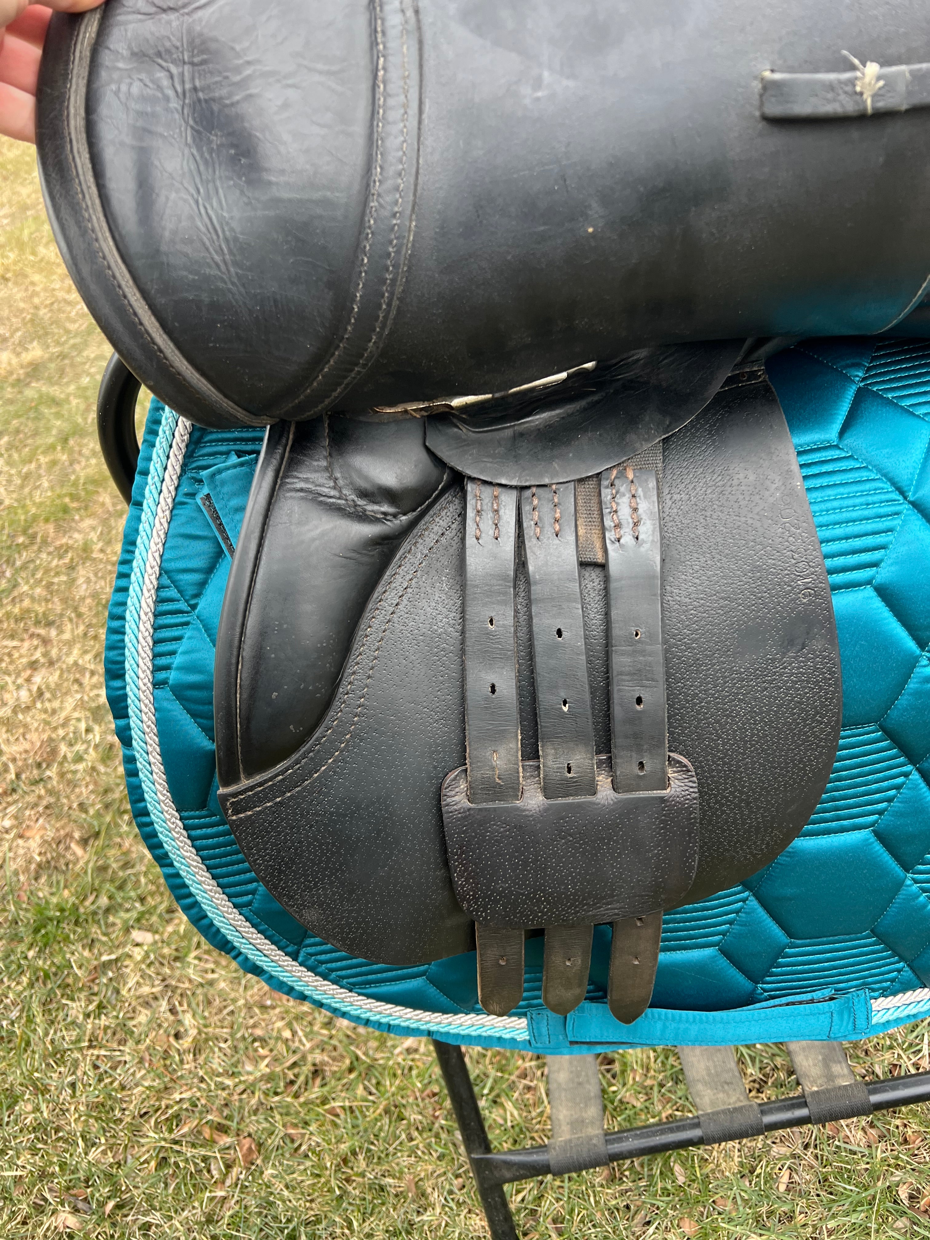 16.5" County Saddlery Pro-fit