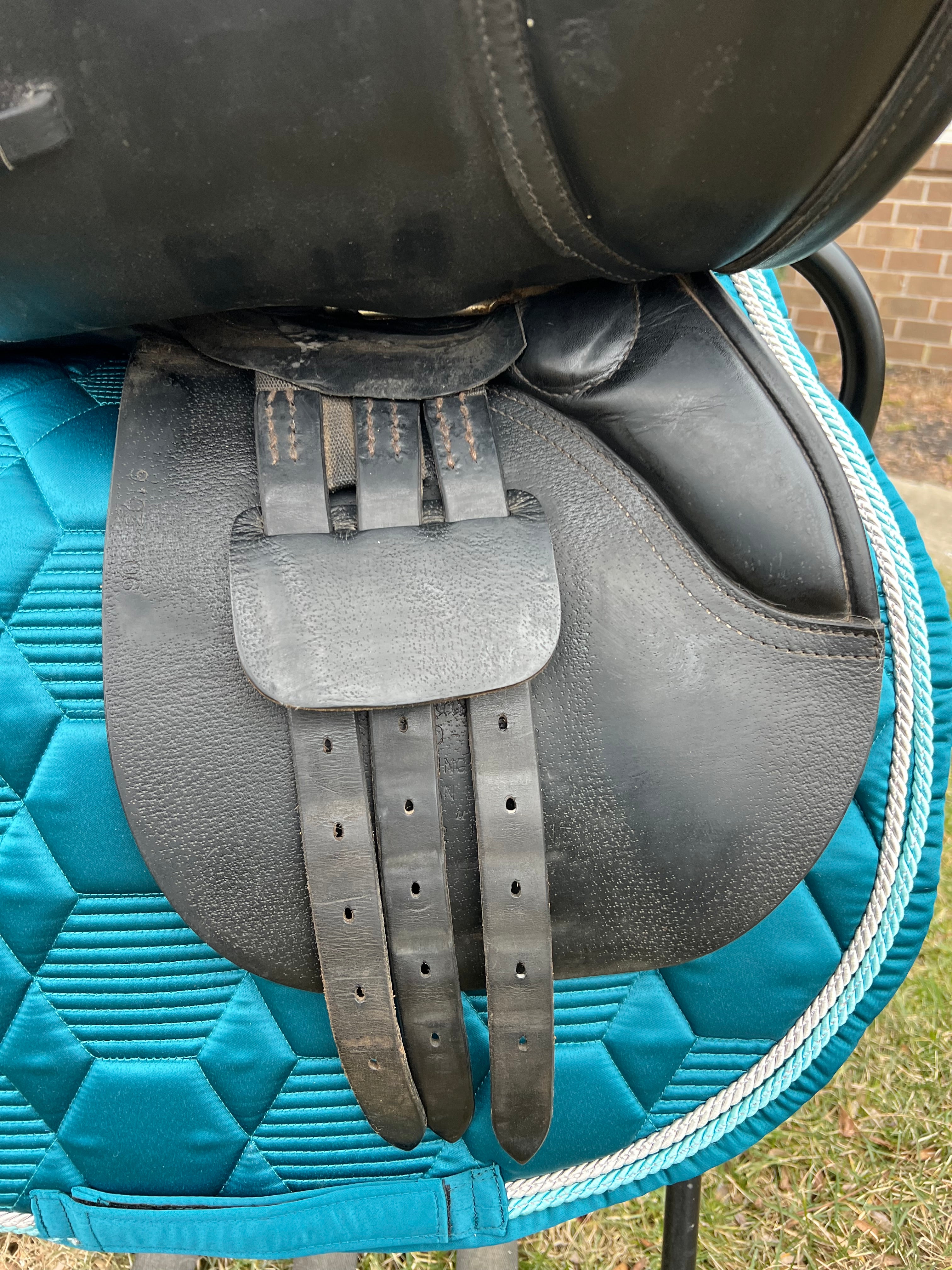 16.5" County Saddlery Pro-fit