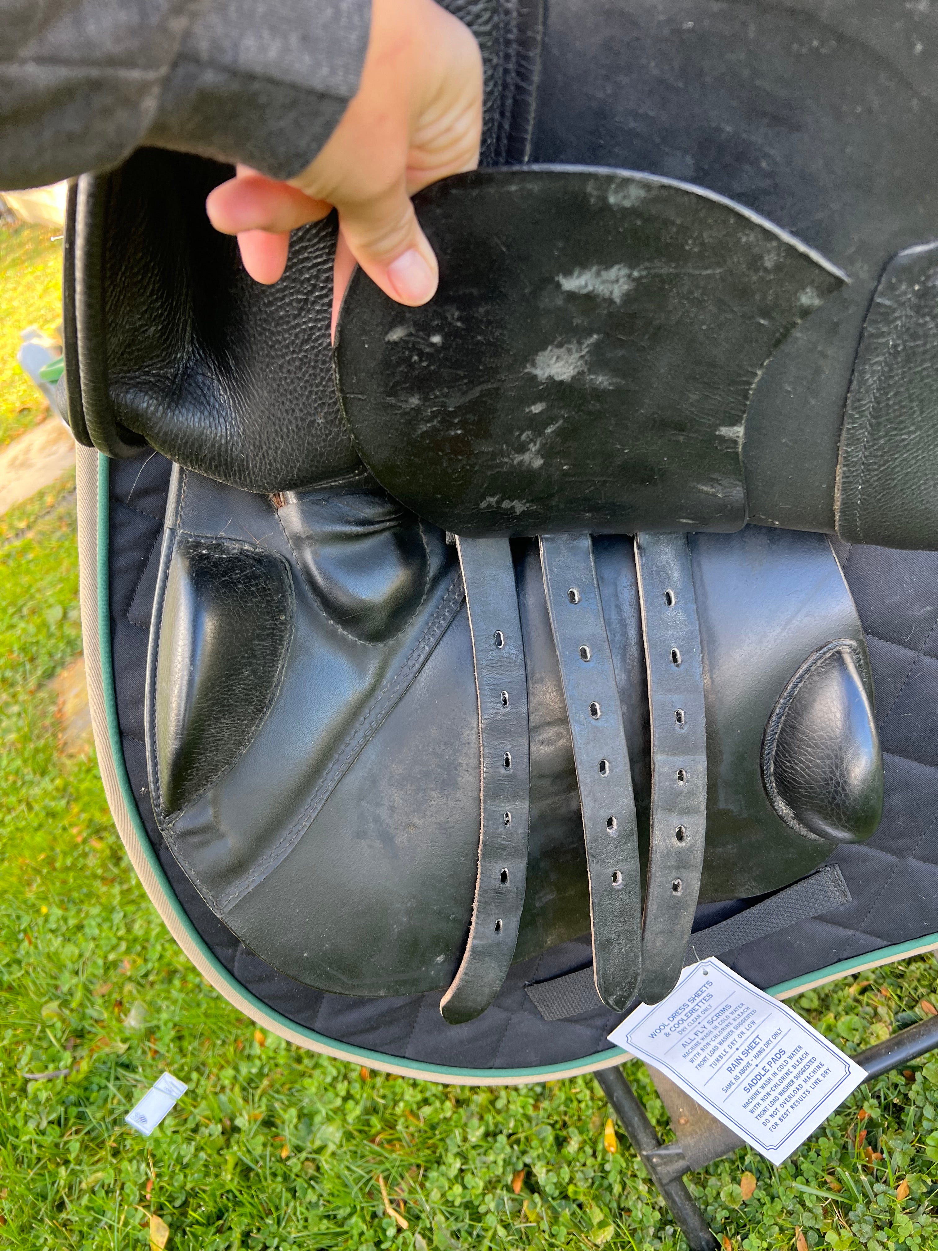 17.5" Stubben Elite 30cm Black