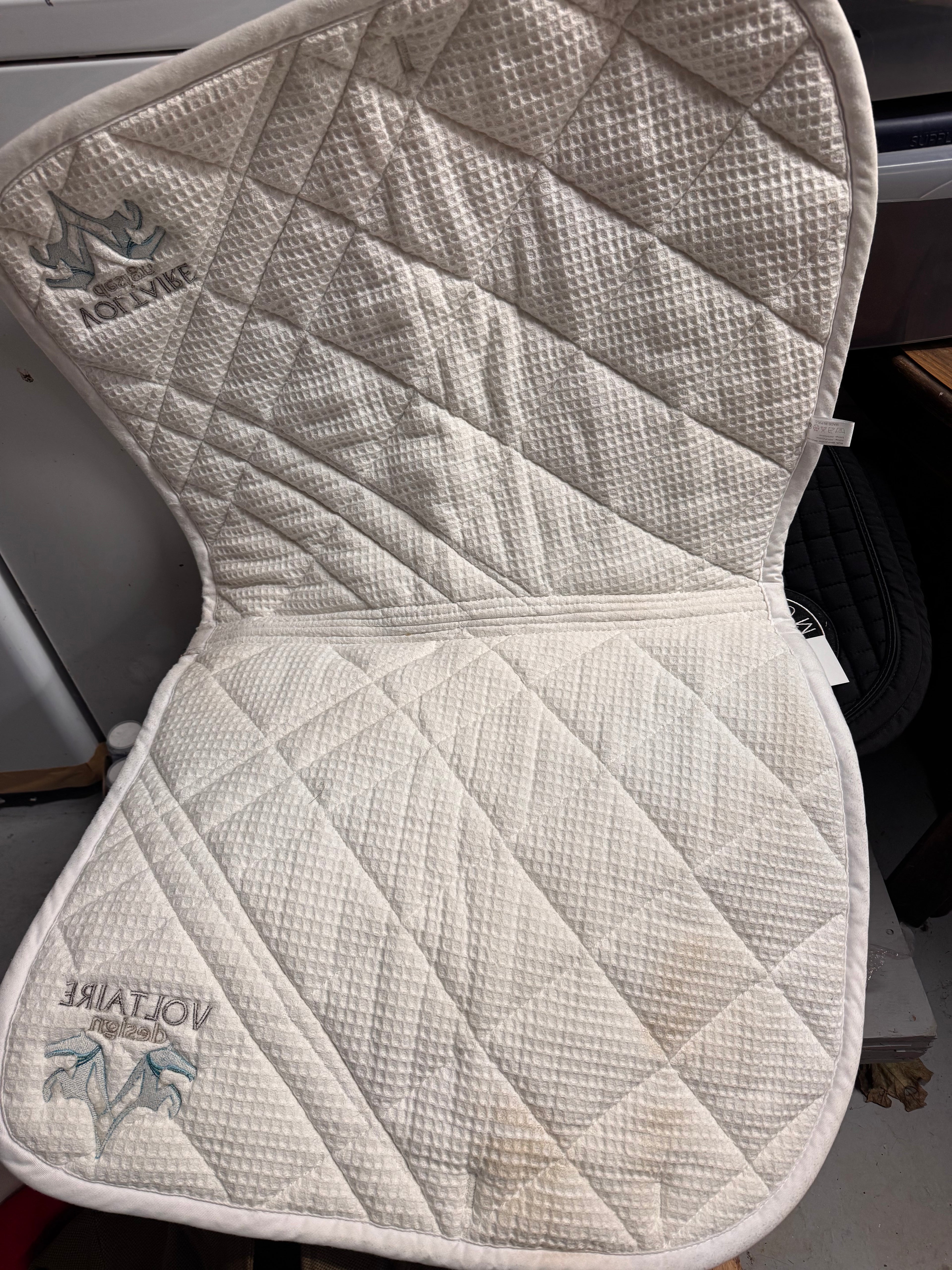 Voltaire White logo AP pad