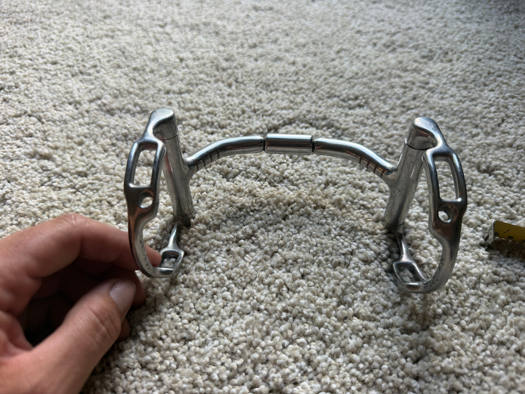 Myler 4.75” Dring with hooks