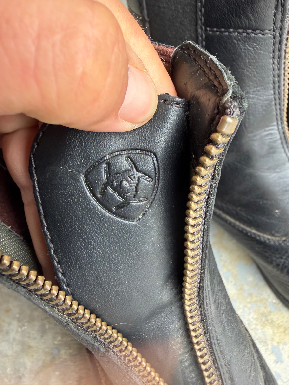 Ariat 7.5 paddock boots