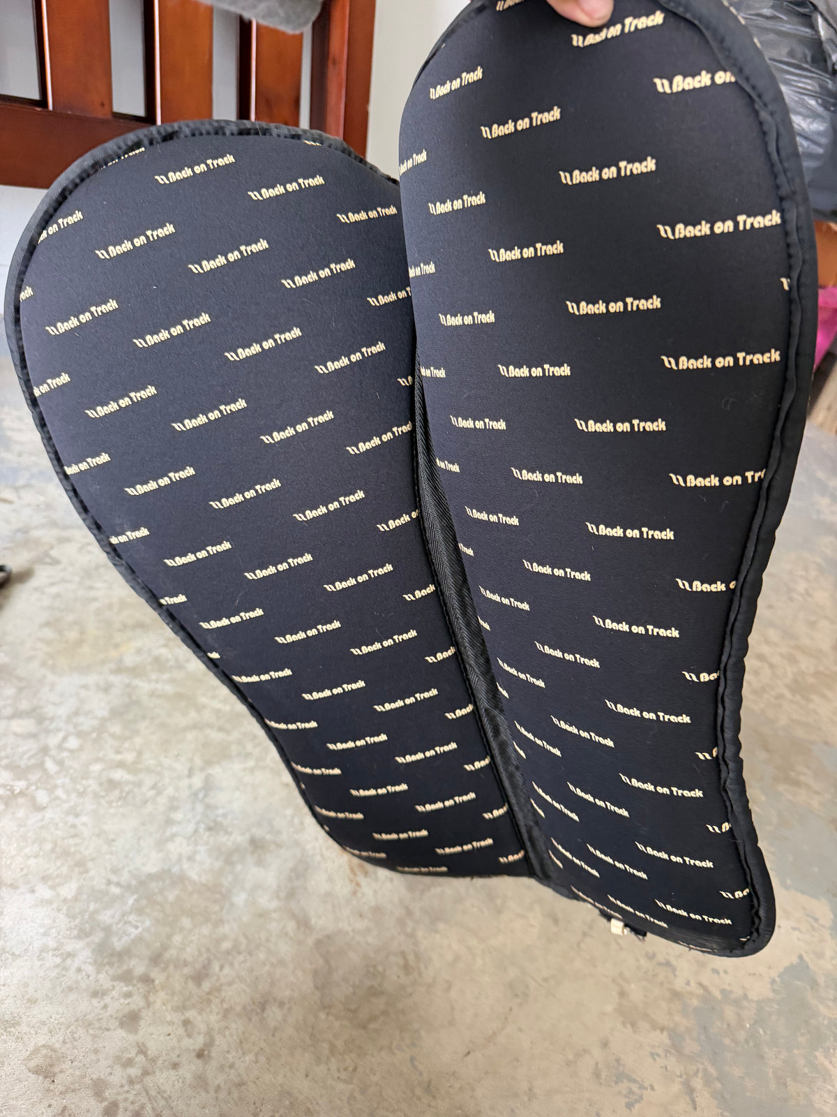 Back On Track Half pad black