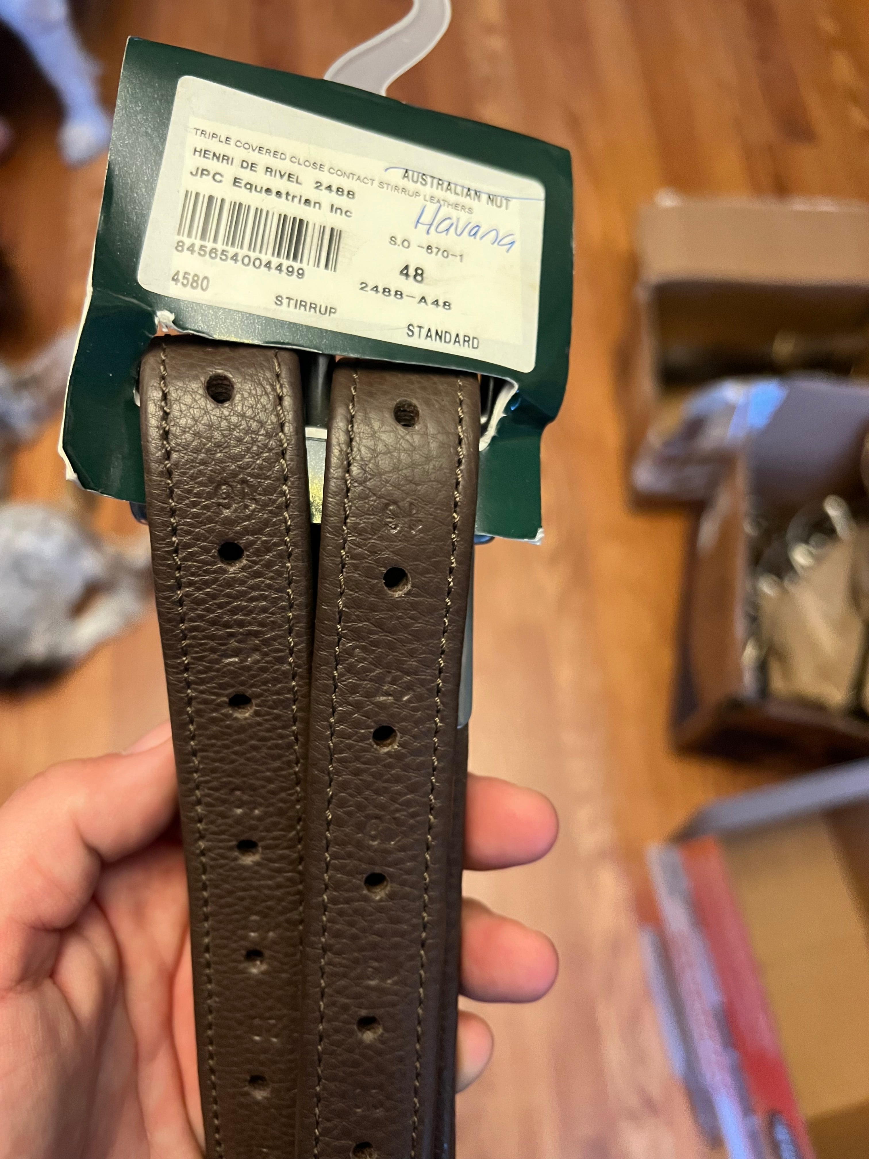 Henri De Rivel Triple stirrup leathers