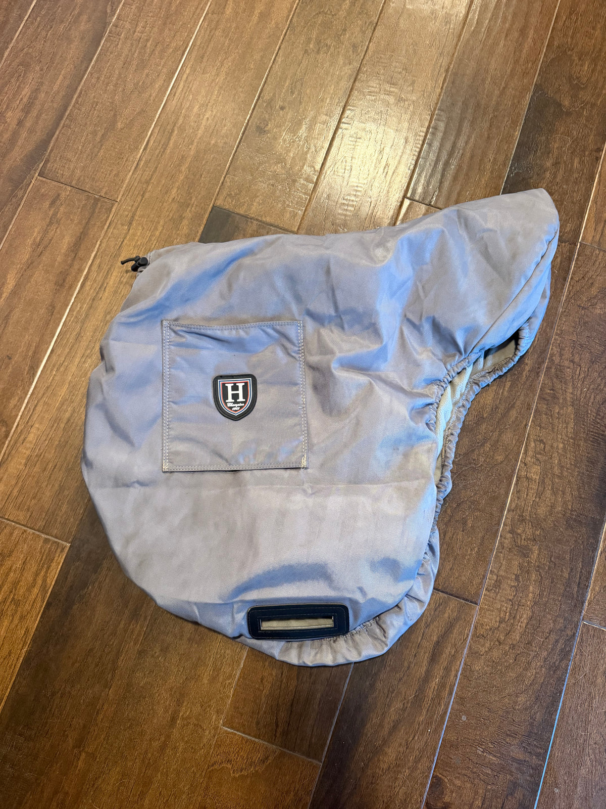 H champion saddle cover