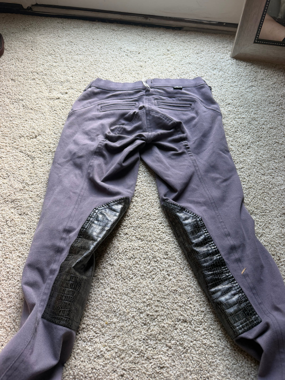 Ghodho grey breeches