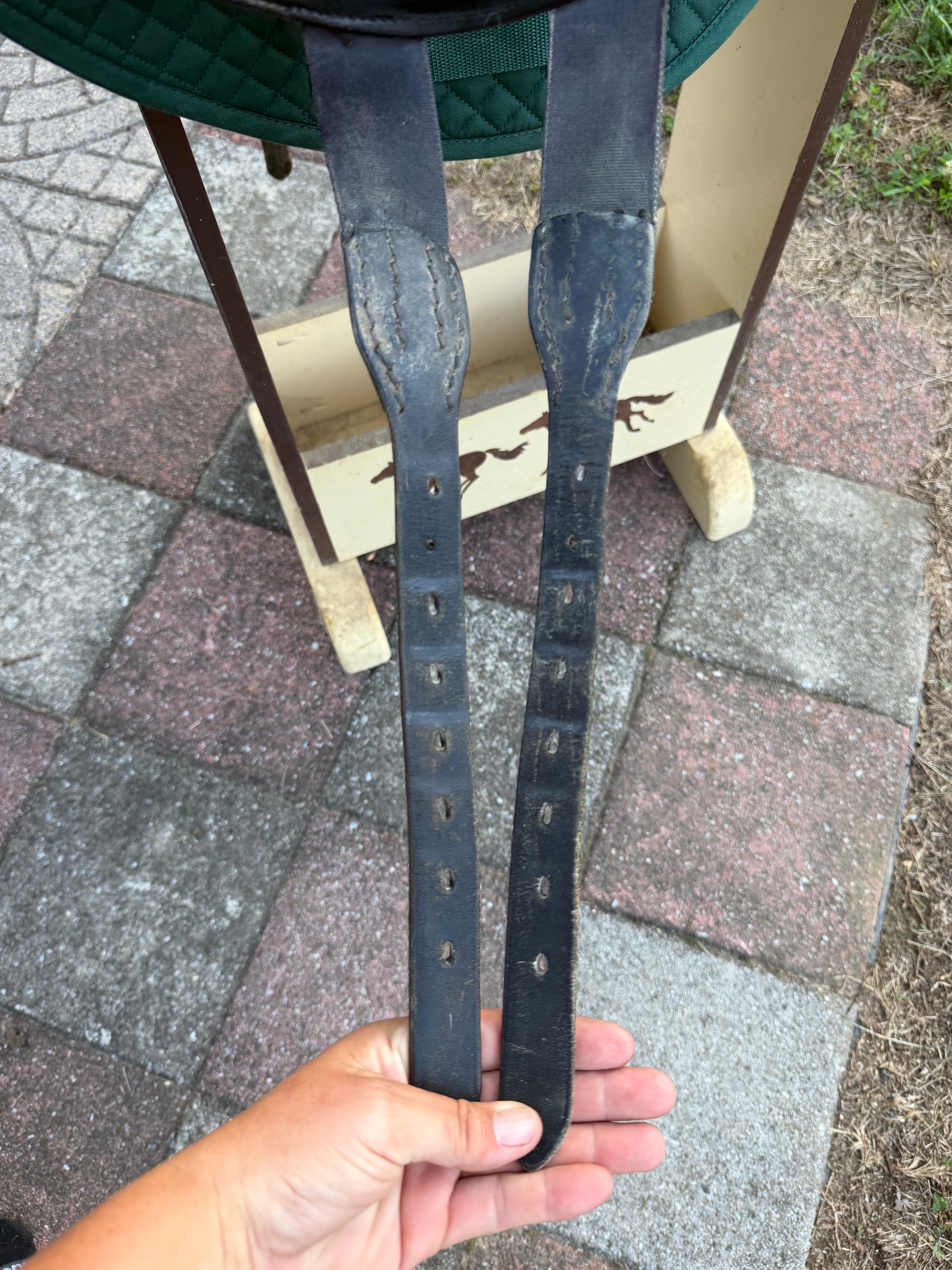 17” Stubben Excalibur Black monoflap 30cm