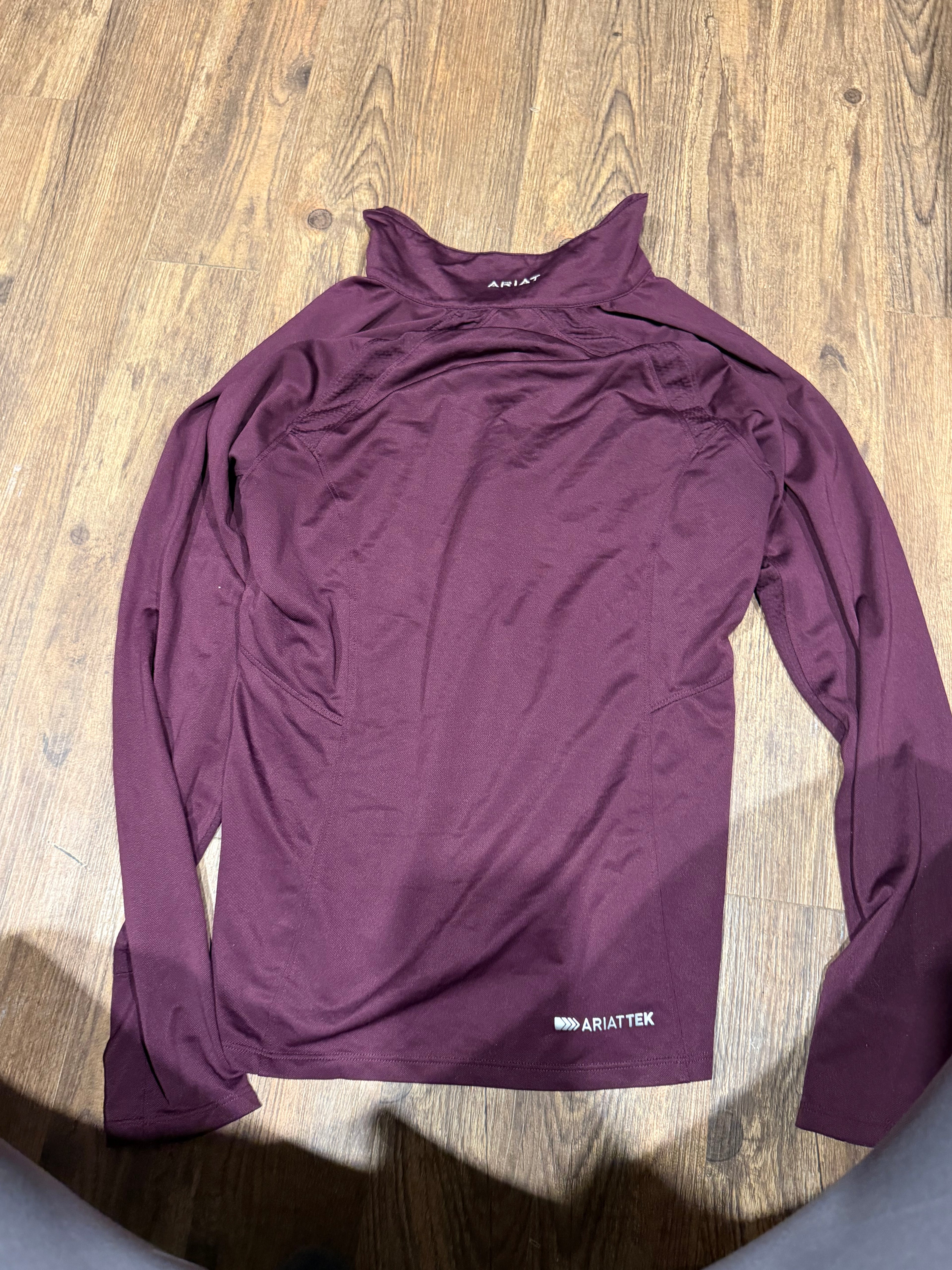 Ariat Tek technical shirt medium