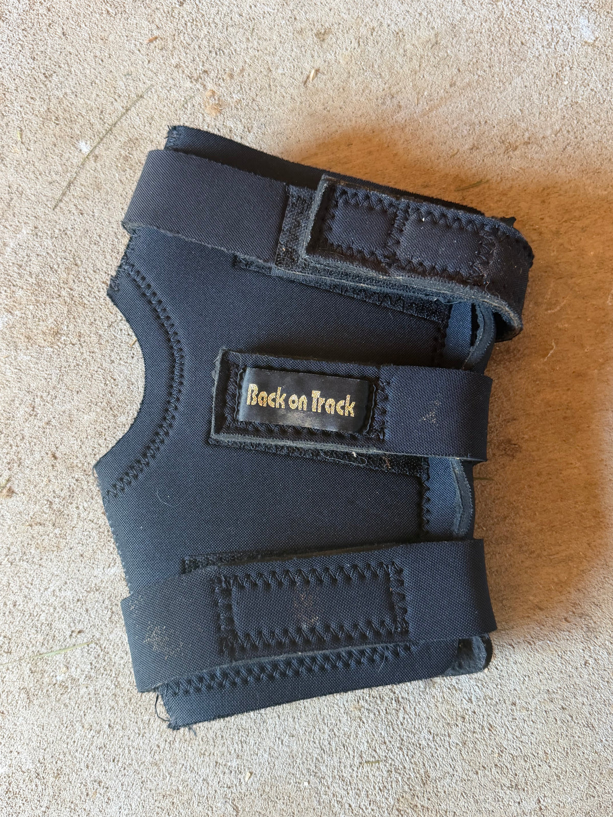 Back on track hock wrap medium single