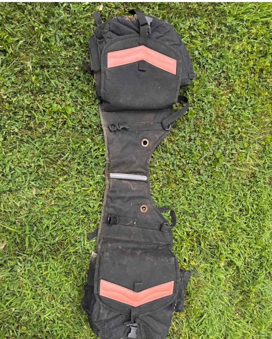 Insulated Western multi pocket nylon saddle bag