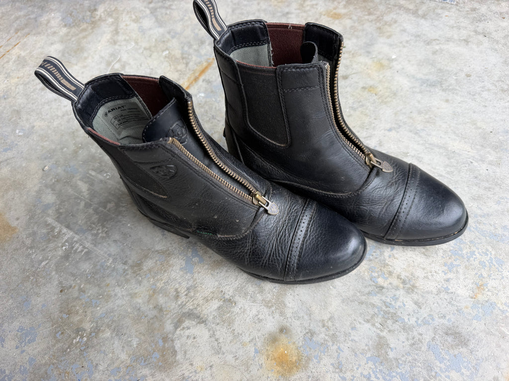 Ariat 7.5 paddock boots