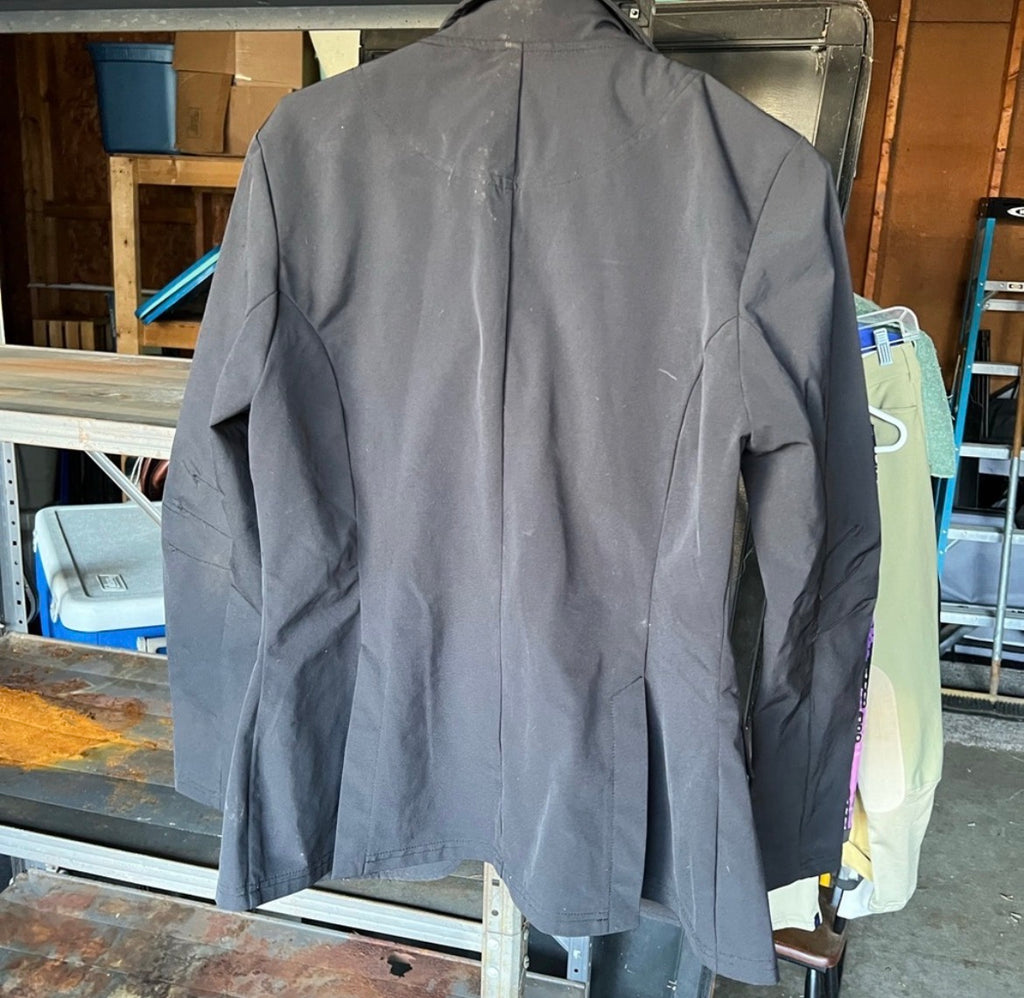 Ovation ladies 10 black show coat