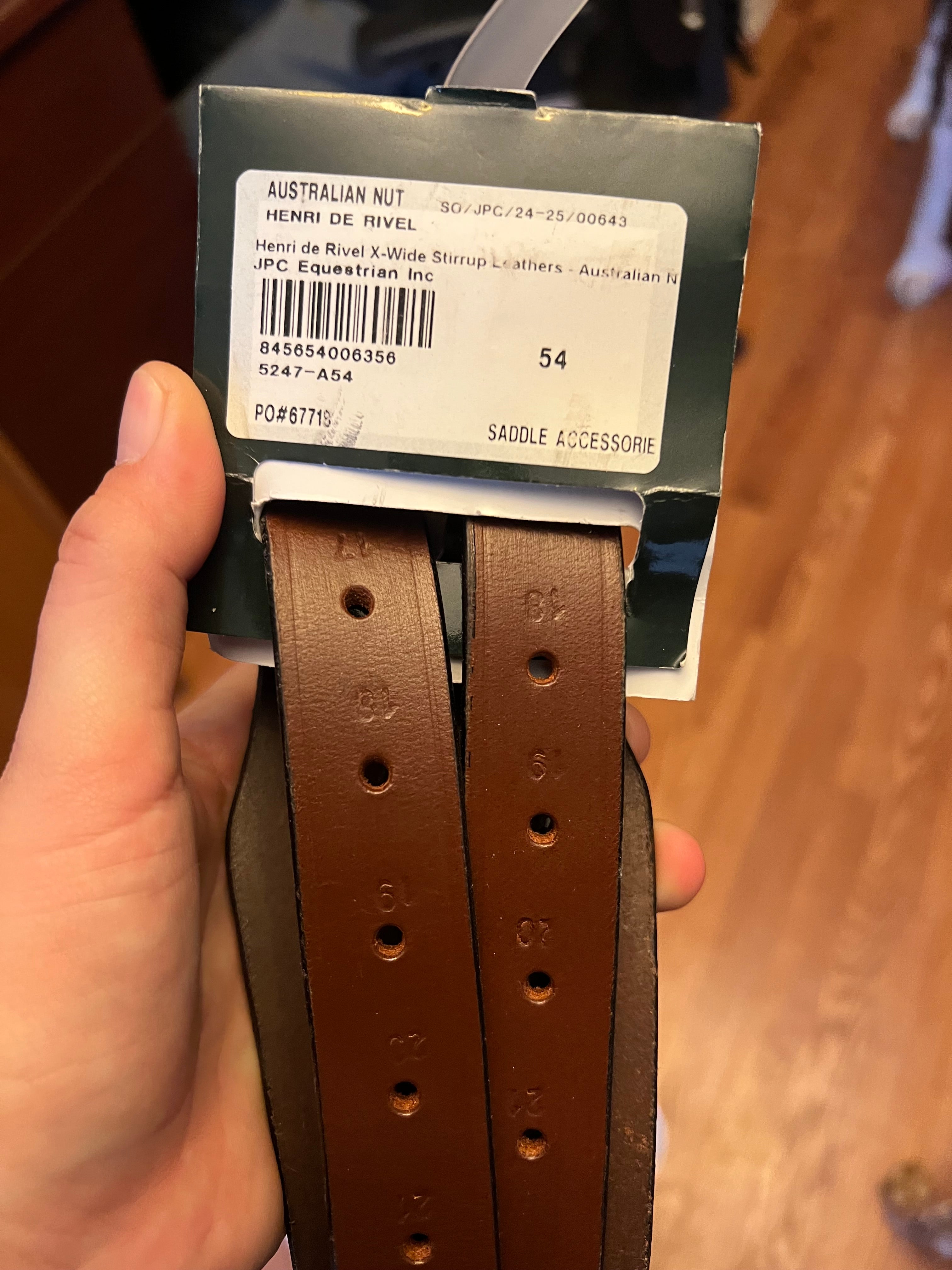 Henri De Rivel Triple stirrup leathers