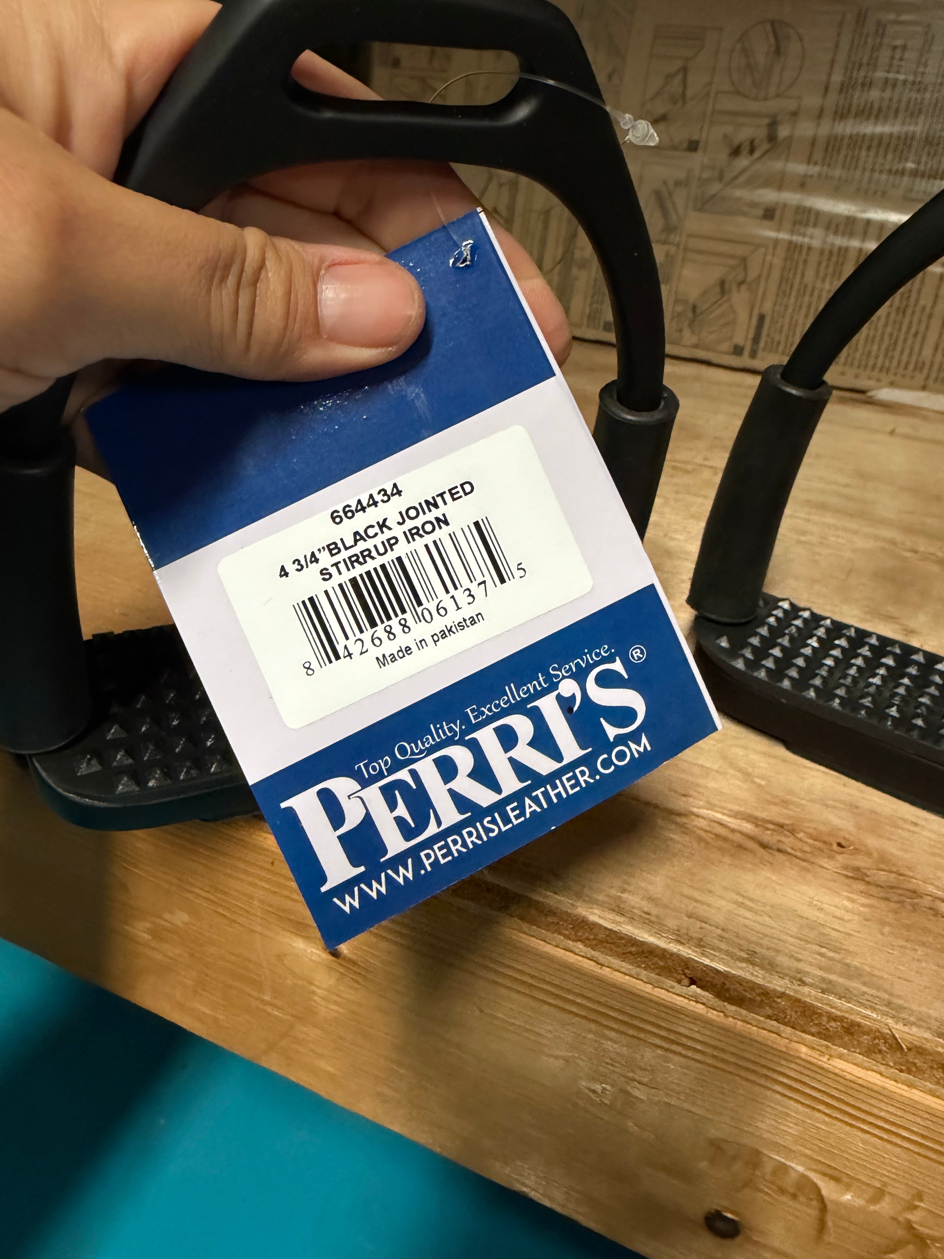 4.75" Perri’s stirrups flexi irons black