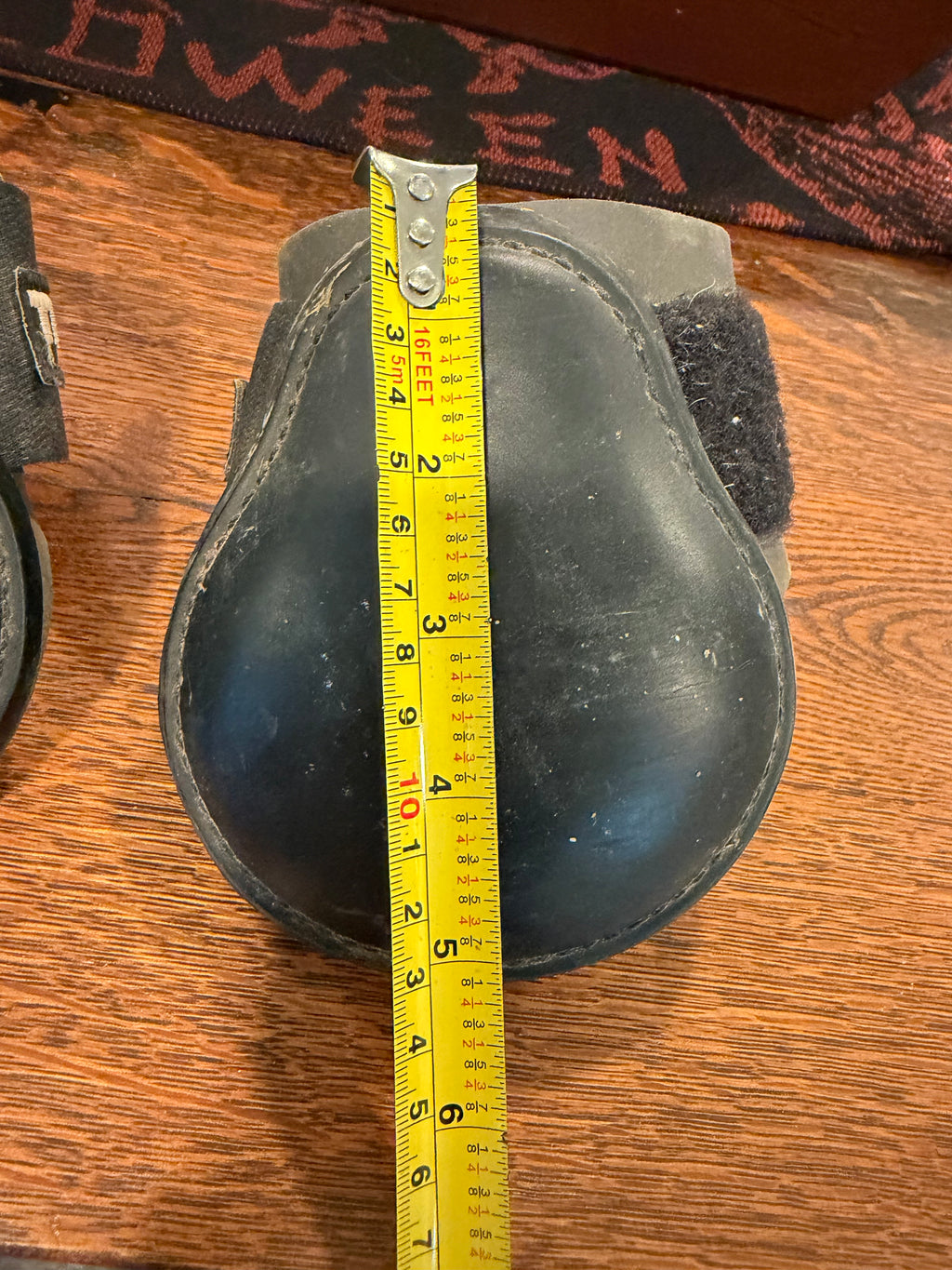 ThinLine black fetlock boots