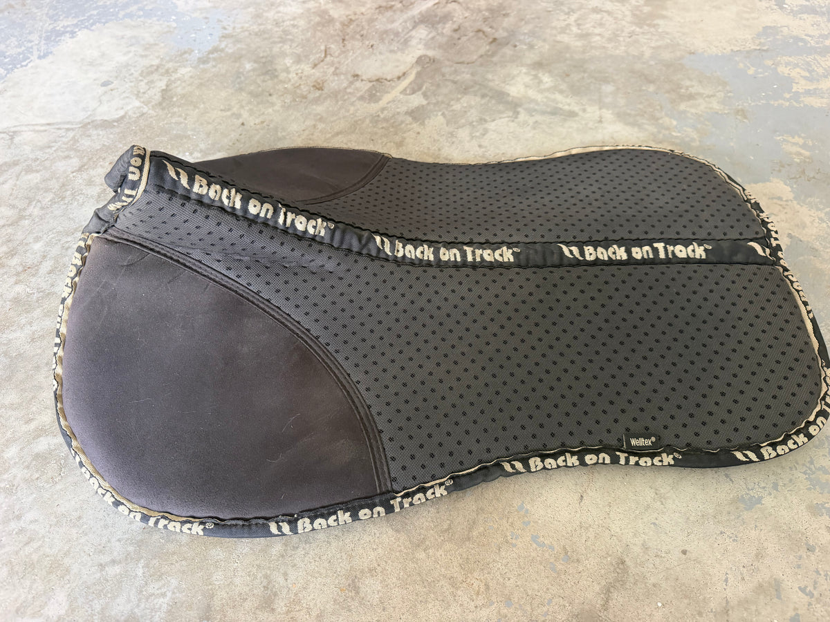 Back On Track Half pad black