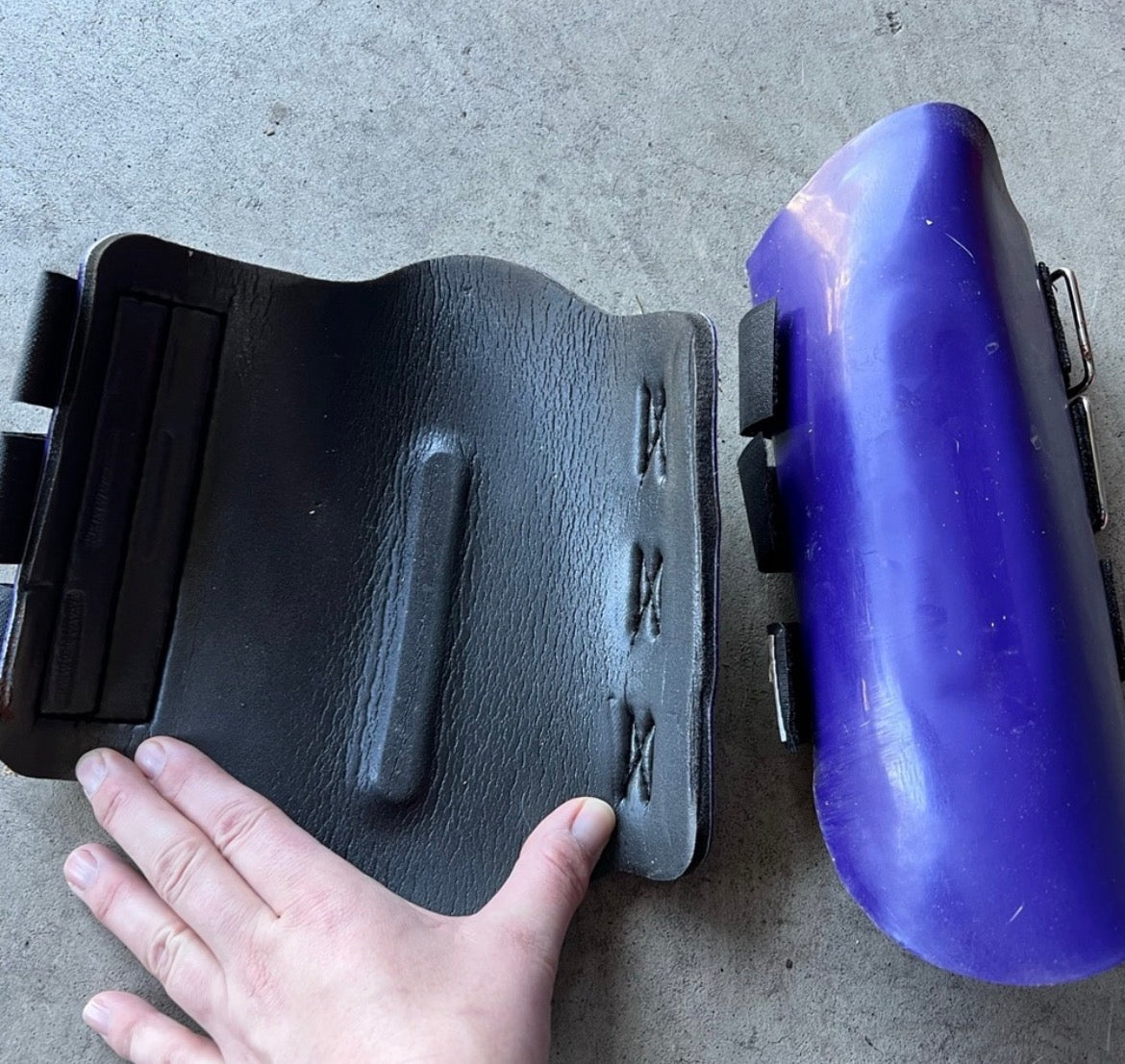 used Davis splint boots PURPLE Medium