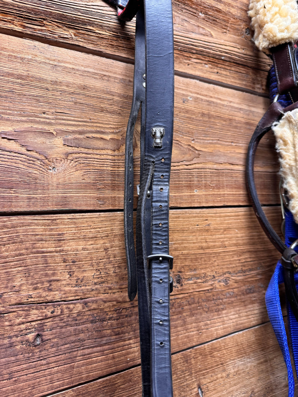 Black Sabre Crown piece