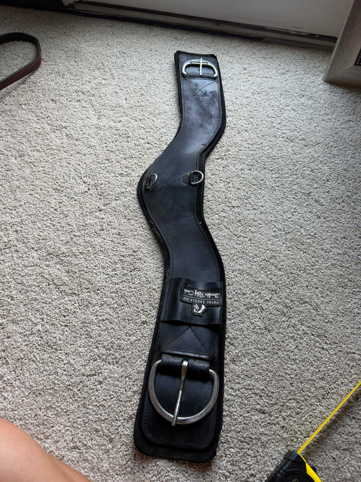 Total Saddle Fit 33" Black cinch