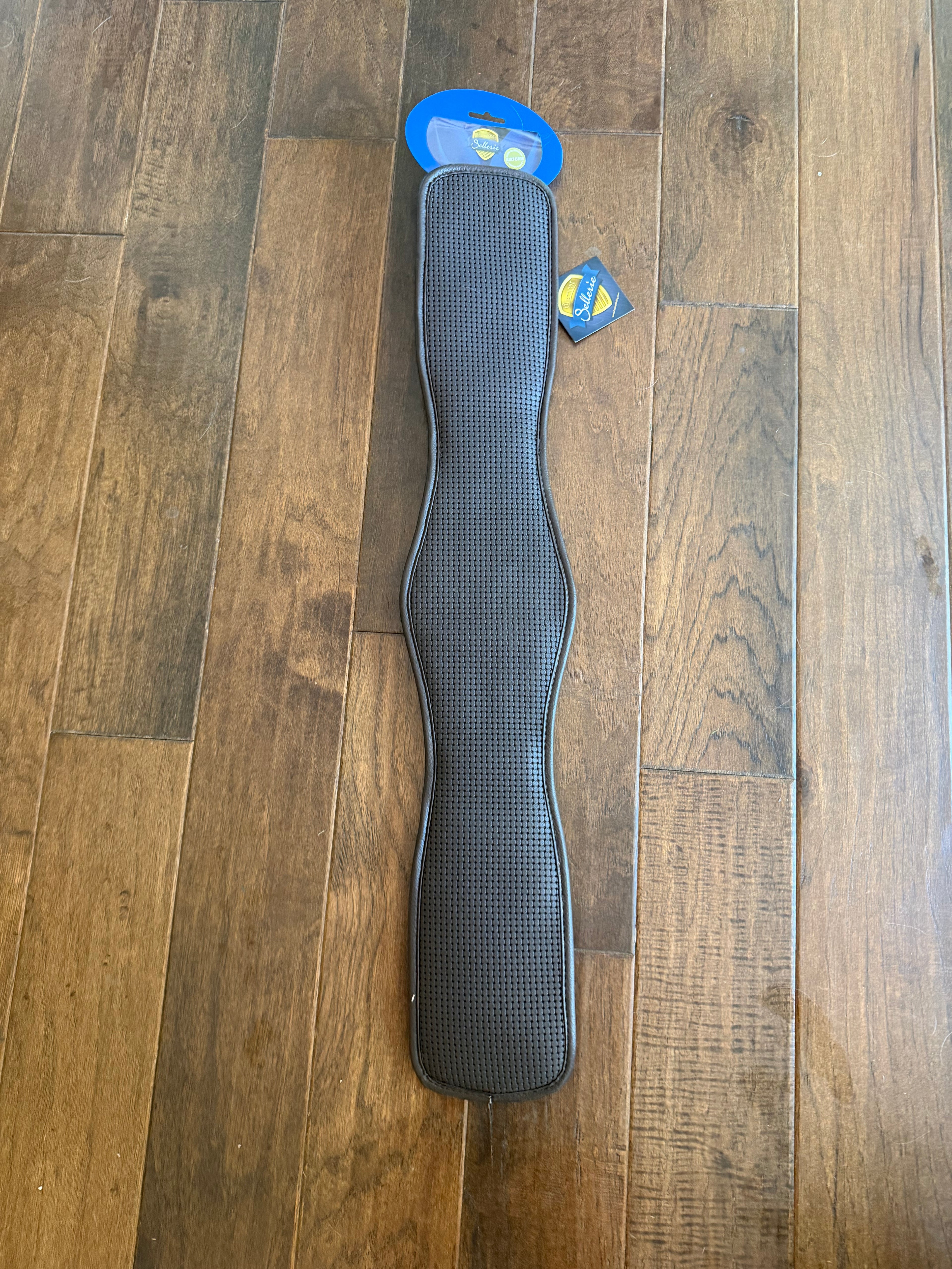 Ovation monoflap brown girth 26"