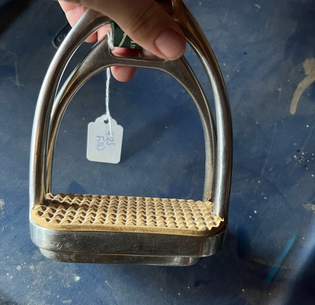 4.25” Fillis stirrup irons