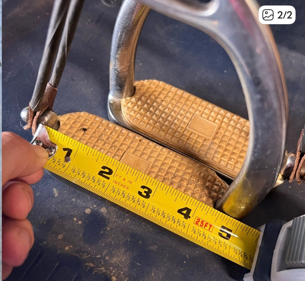 4.5” peacock stirrup irons