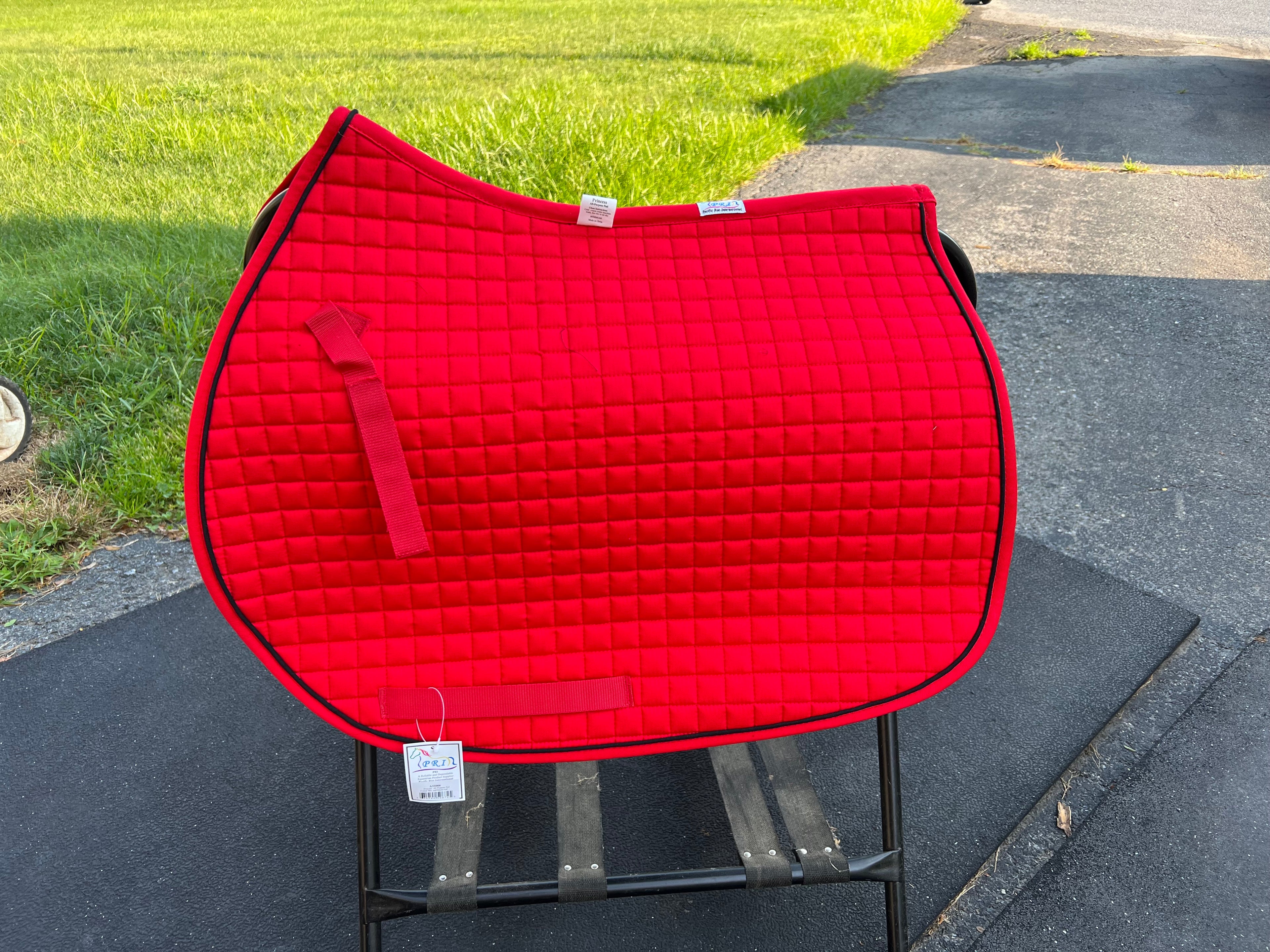 Pacific Rim International PRI all purpose saddle pad