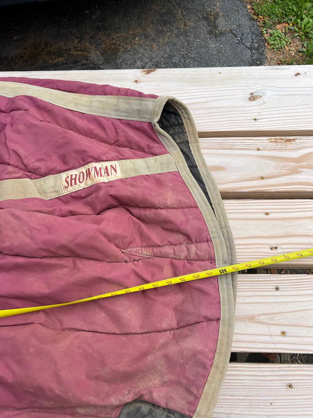 72" Showman Mid fill stable rug