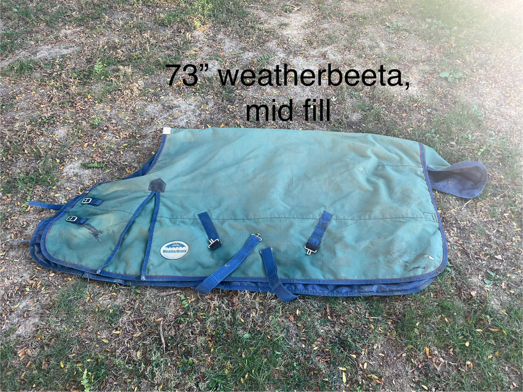 73" Weatherbeeta turnout Mid weight