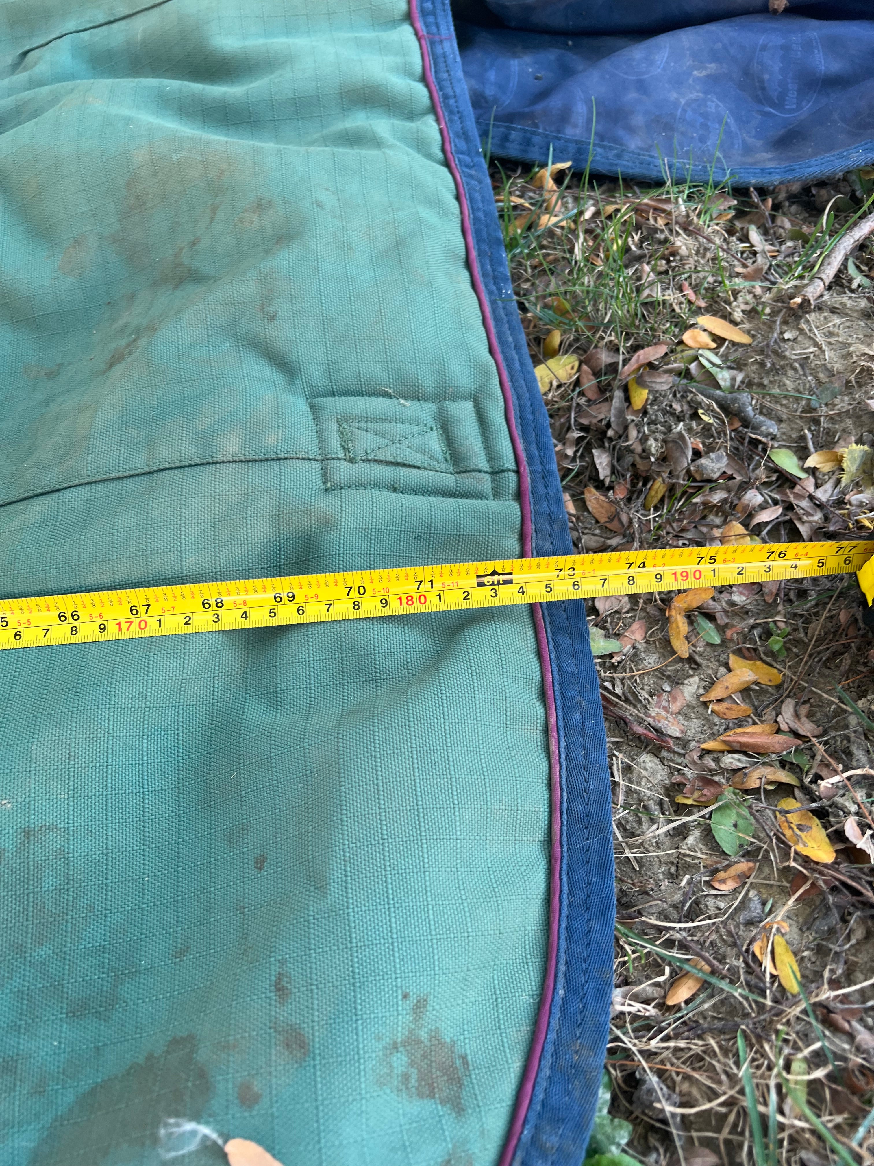 73" Weatherbeeta turnout Mid weight