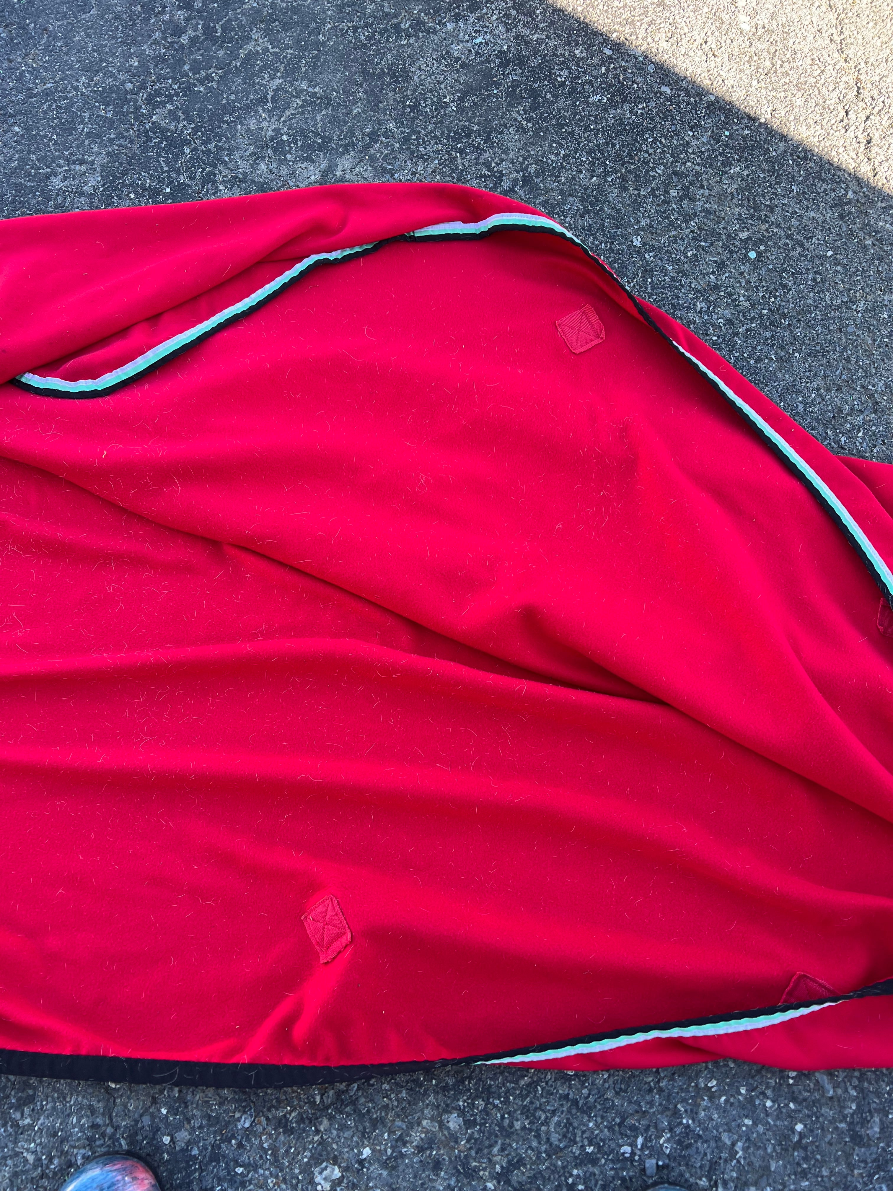 81" Amigo red fleece cooler
