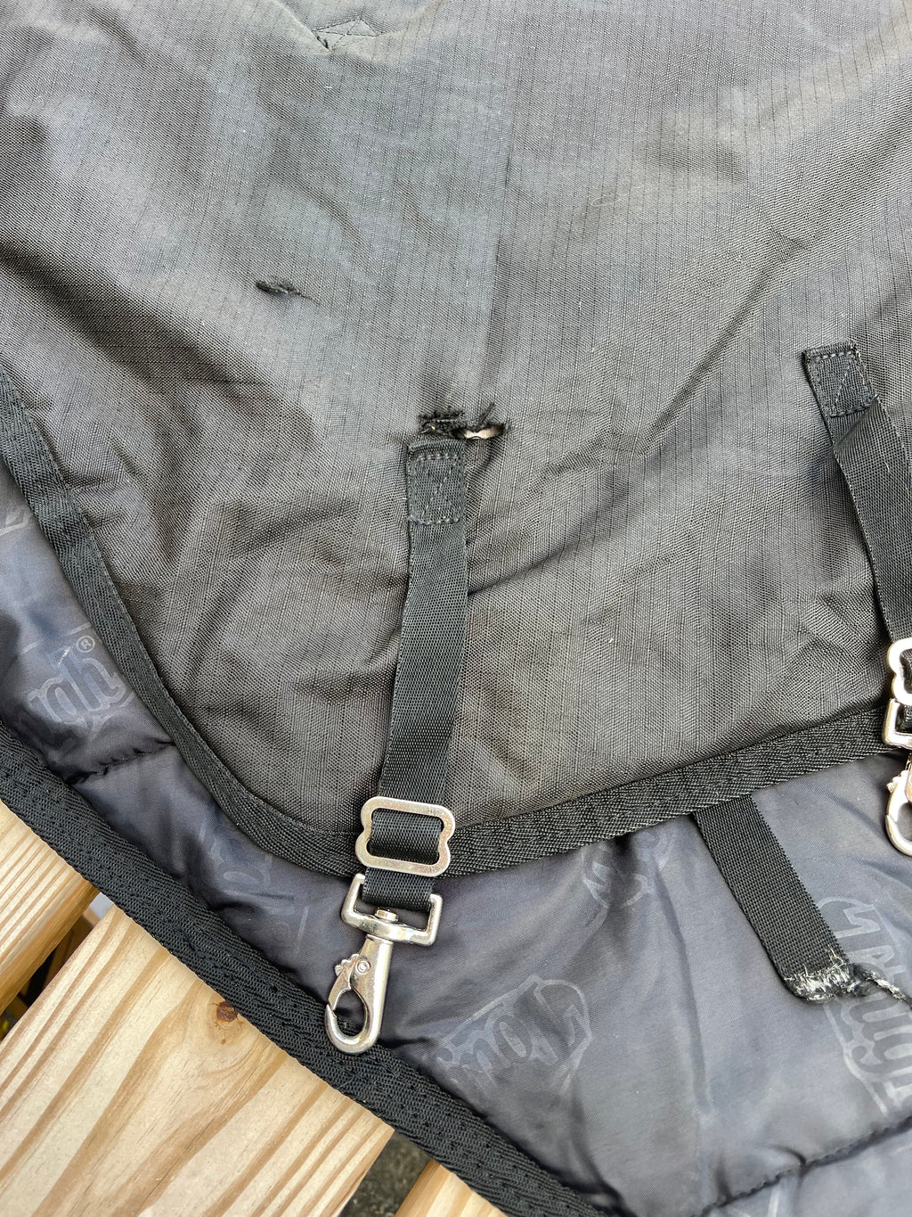 Tough1 Small black hood Used