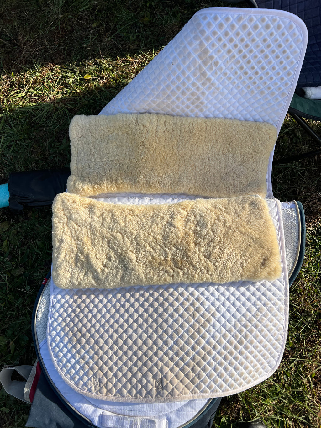 Fleeceworks Dressage Pad w/ removable sheepskin