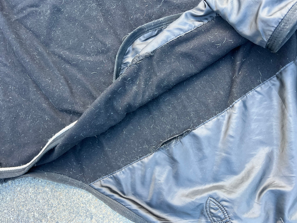 EOUS 66" show cooler/scrim